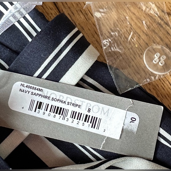 NEW Chelsea28 Navy Sapphire Sophia Stripe Wide Leg Pants size 8 - Picture 4 of 12